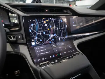 Porsche Cayenne Turbo Electric