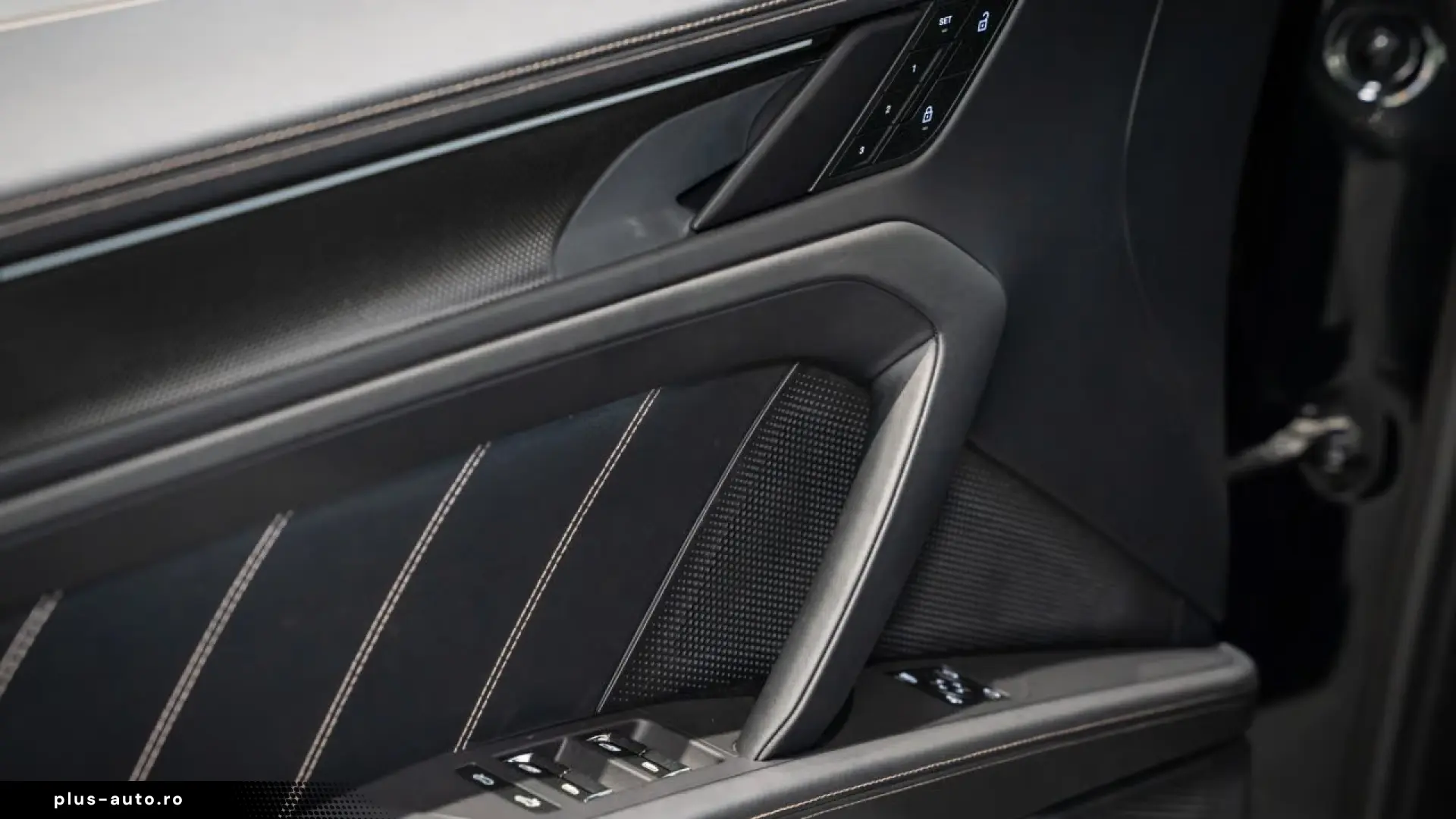 Porsche Cayenne Turbo Electric