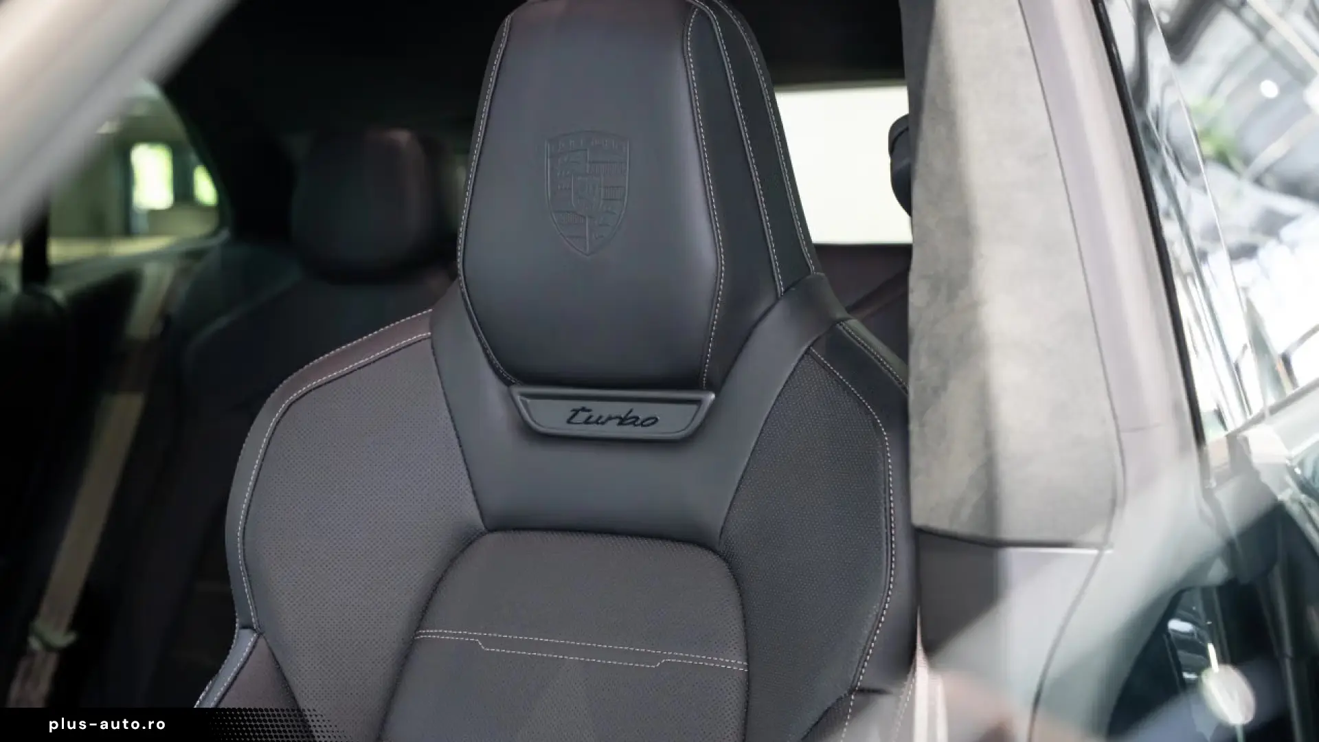 Porsche Cayenne Turbo Electric