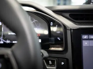 Porsche Cayenne Turbo Electric