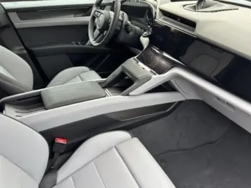 Porsche Cayenne Turbo Coupe Electric