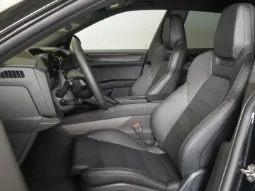 Porsche Cayenne Turbo Electric Panorama 22'' SportDesign