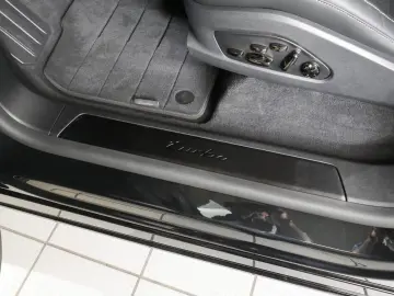 Porsche Cayenne Turbo Electric Panorama 22'' SportDesign
