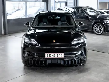 Porsche Cayenne Electric