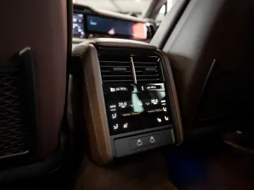 Porsche Cayenne Electric