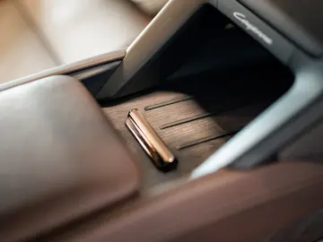 Porsche Cayenne Electric