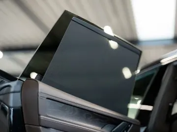 Porsche Cayenne Electric