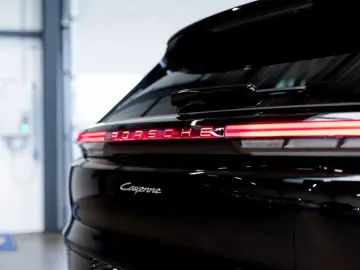 Porsche Cayenne Electric