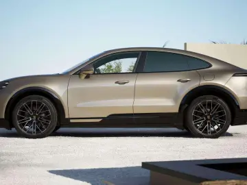 Porsche Cayenne Cayenne Electric Neuwagen SportDesign