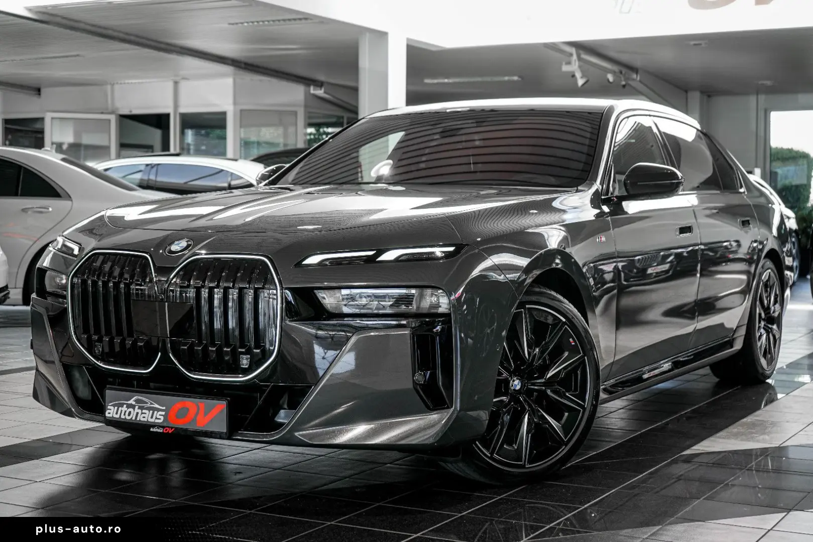 BMW Seria 7 în leasing operațional MOOV