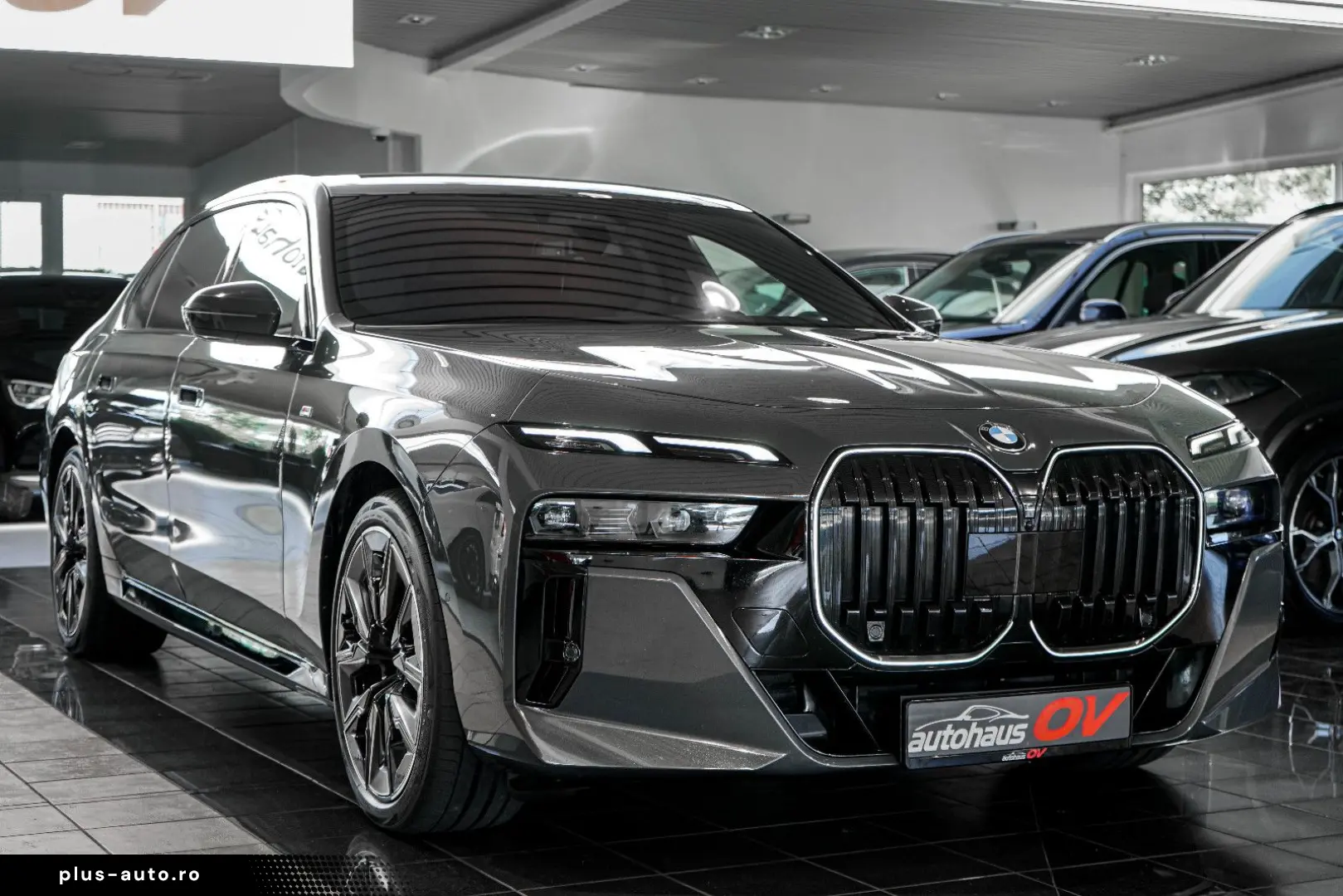 BMW Seria 7 în leasing operațional MOOV