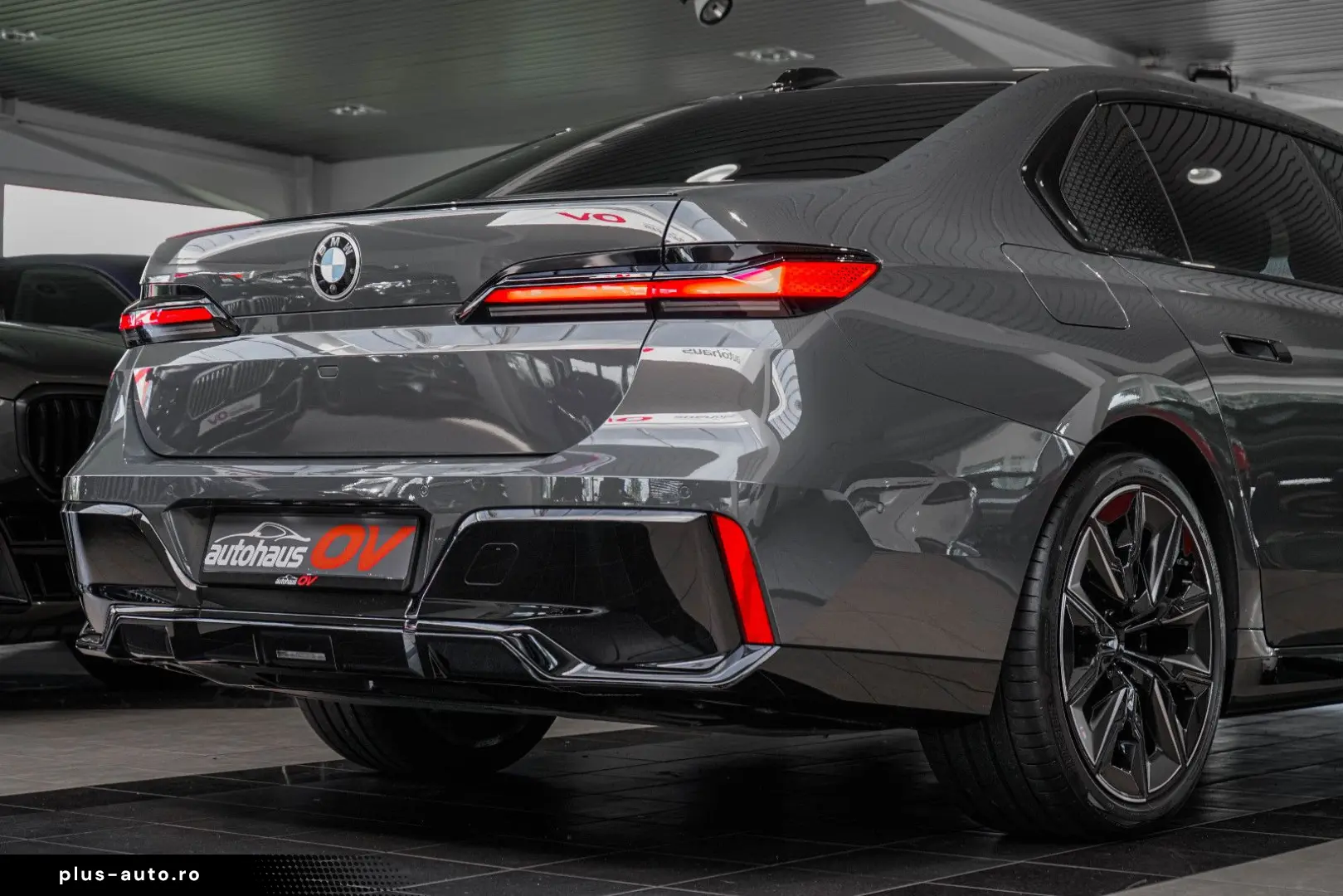 BMW Seria 7 în leasing operațional MOOV