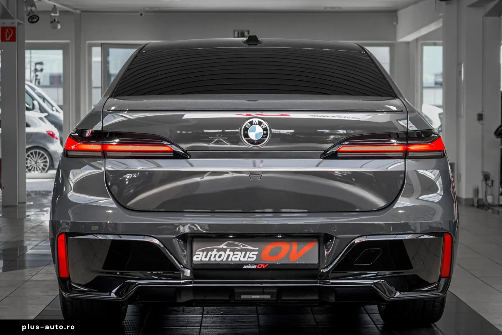 BMW Seria 7 în leasing operațional MOOV
