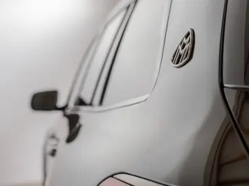 MERCEDES-BENZ GLS 600 Maybach NIGHT SERIES