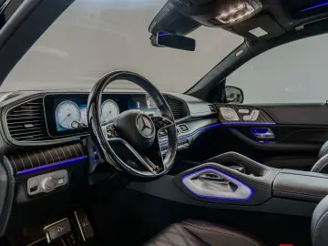 MERCEDES-BENZ GLS 600 Maybach NIGHT SERIES