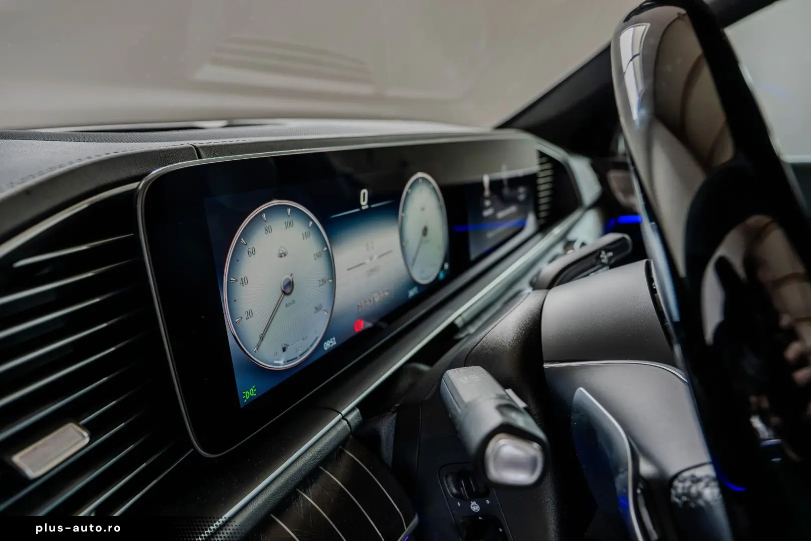 MERCEDES-BENZ GLS în leasing operațional MOOV