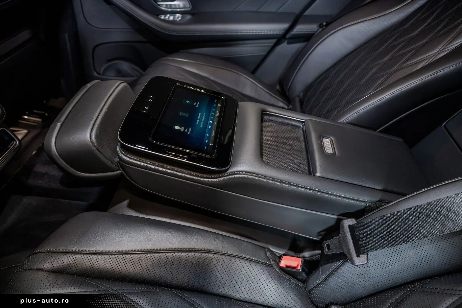 MERCEDES-BENZ GLS în leasing operațional MOOV