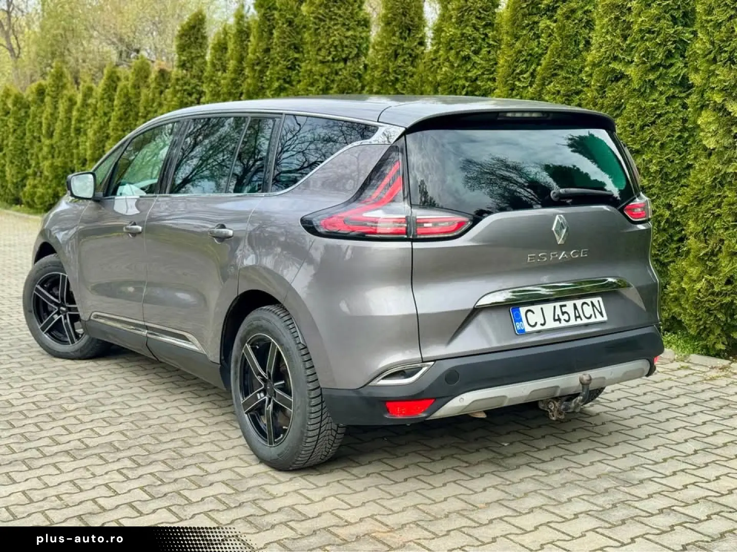 RENAULT ESPACE V  7 LOCURI  2015