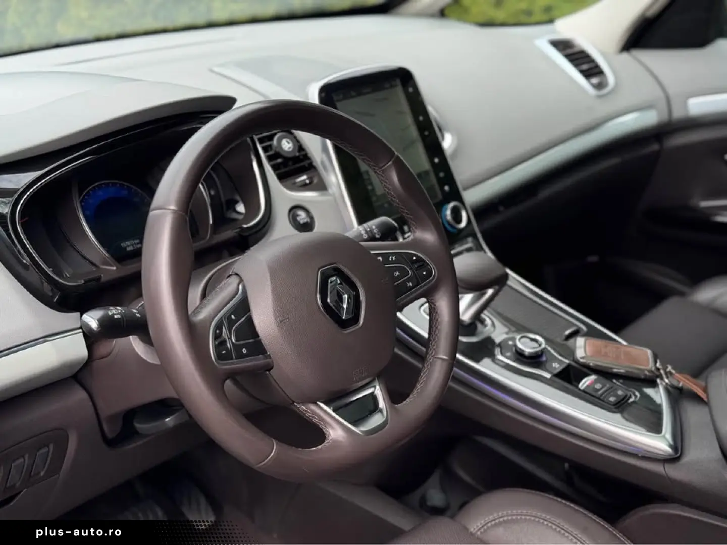 RENAULT ESPACE V  7 LOCURI  2015