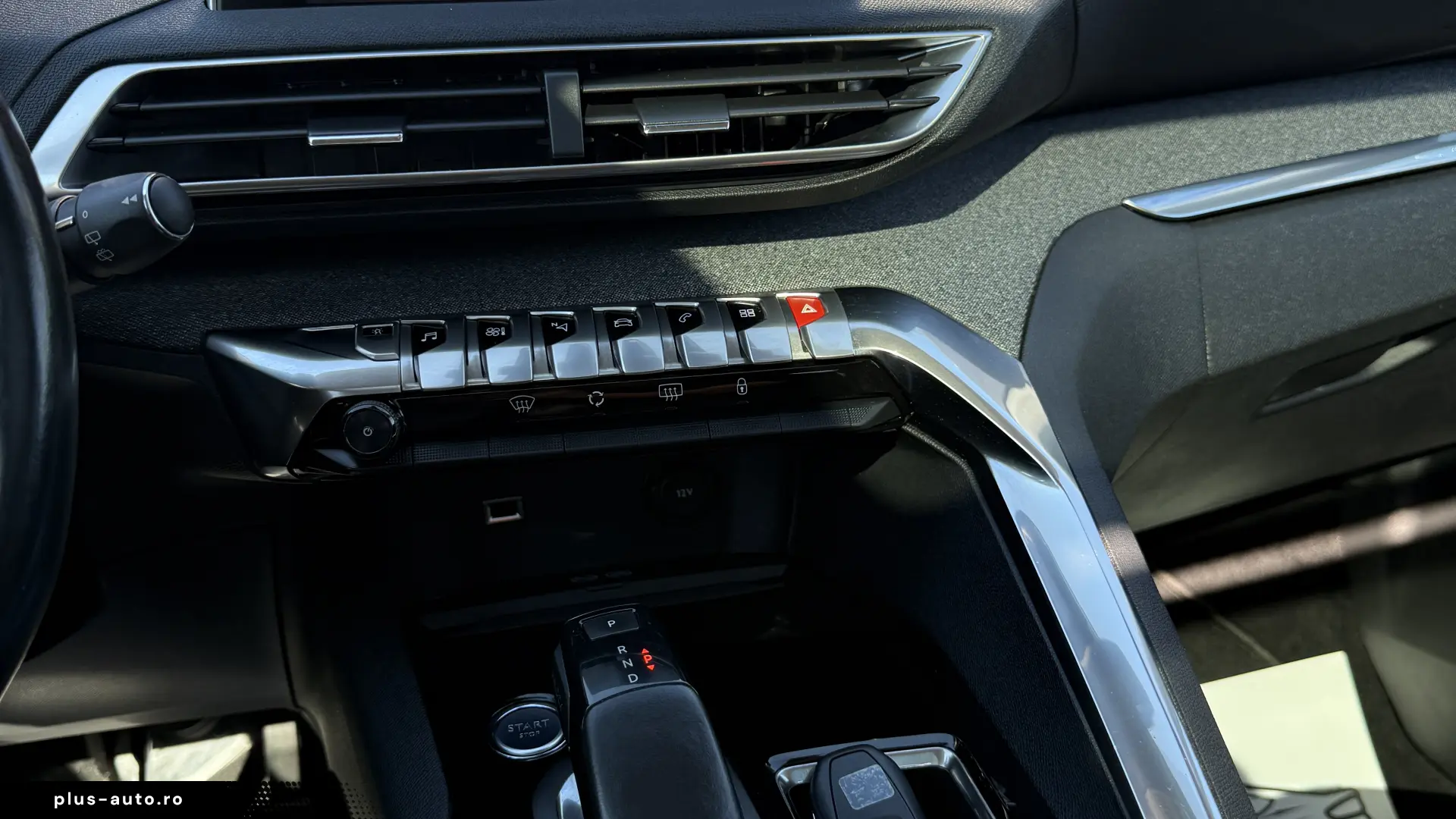 Peugeot 3008 2017 automat benzina garantie panoramic credit
