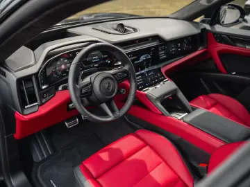 Porsche Cayenne Electric 850 kW Turbo