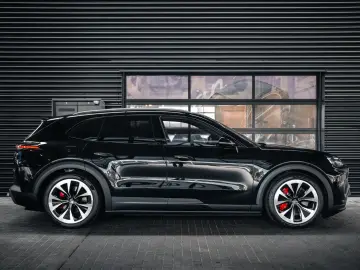 Porsche Cayenne Electric 850 kW Turbo