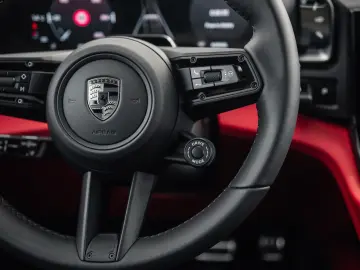 Porsche Cayenne Electric 850 kW Turbo