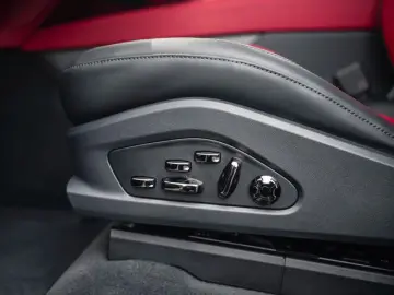 Porsche Cayenne Electric 850 kW Turbo
