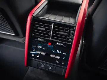 Porsche Cayenne Electric 850 kW Turbo
