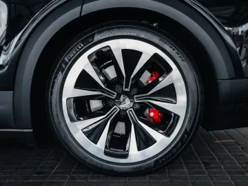 Porsche Cayenne Electric 850 kW Turbo
