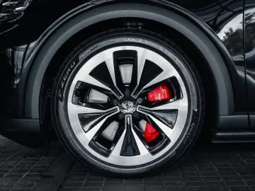Porsche Cayenne Electric 850 kW Turbo