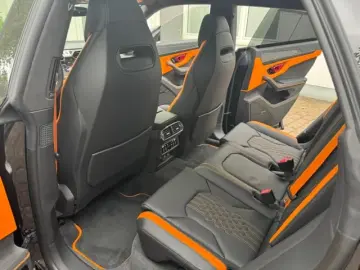 Lamborghini Urus URUS SE PD26 CARBON PACK