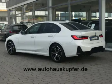 BMW 320 d xDriveM Sportp. Standhzg HIFI beh.MF-LLK