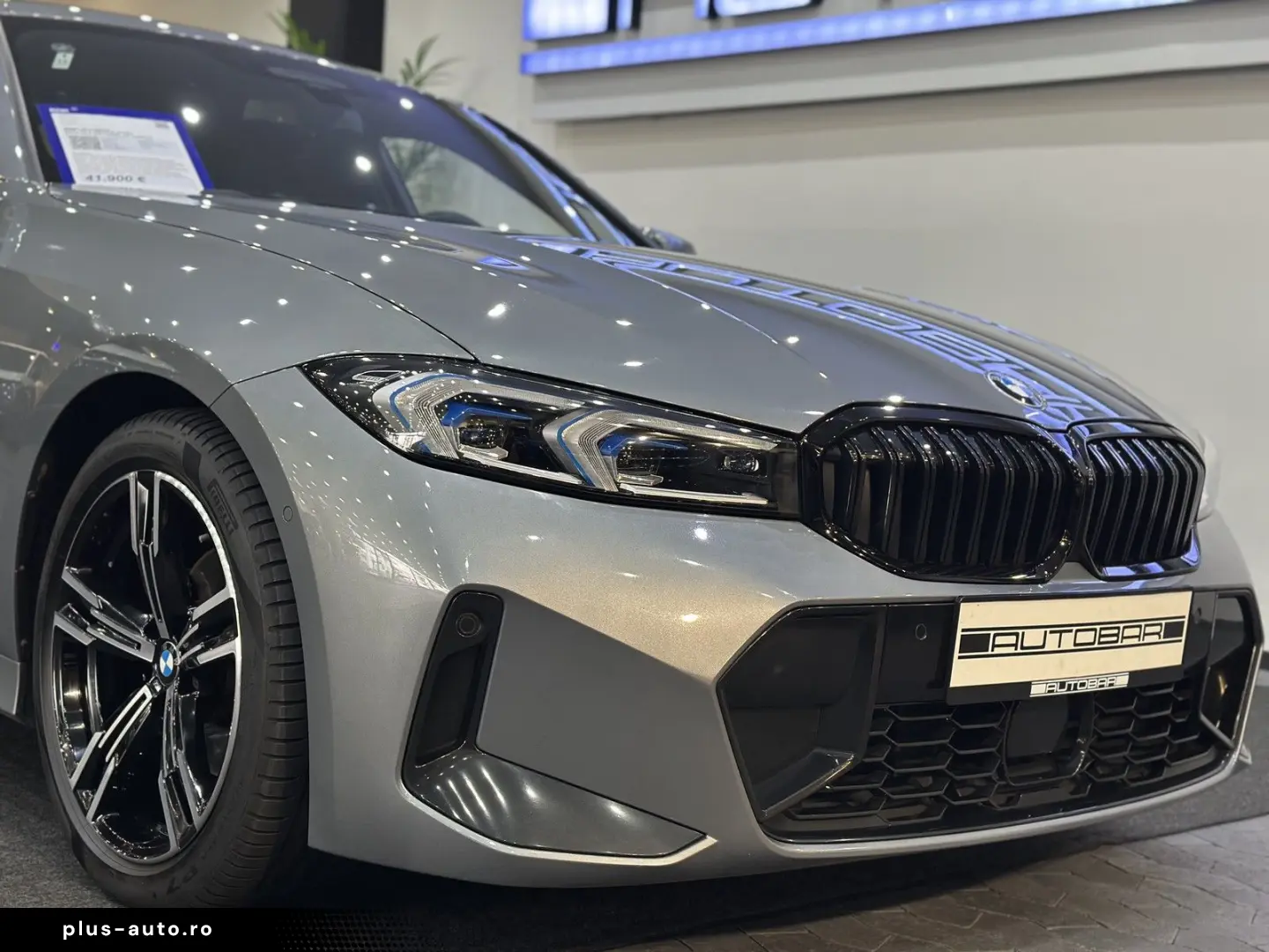 BMW 320 d xDrive M SPORT STANDHZ HEAD_UP ACC HiFi