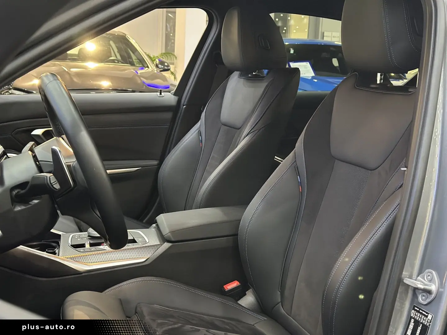 BMW 320 d xDrive M SPORT STANDHZ HEAD_UP ACC HiFi