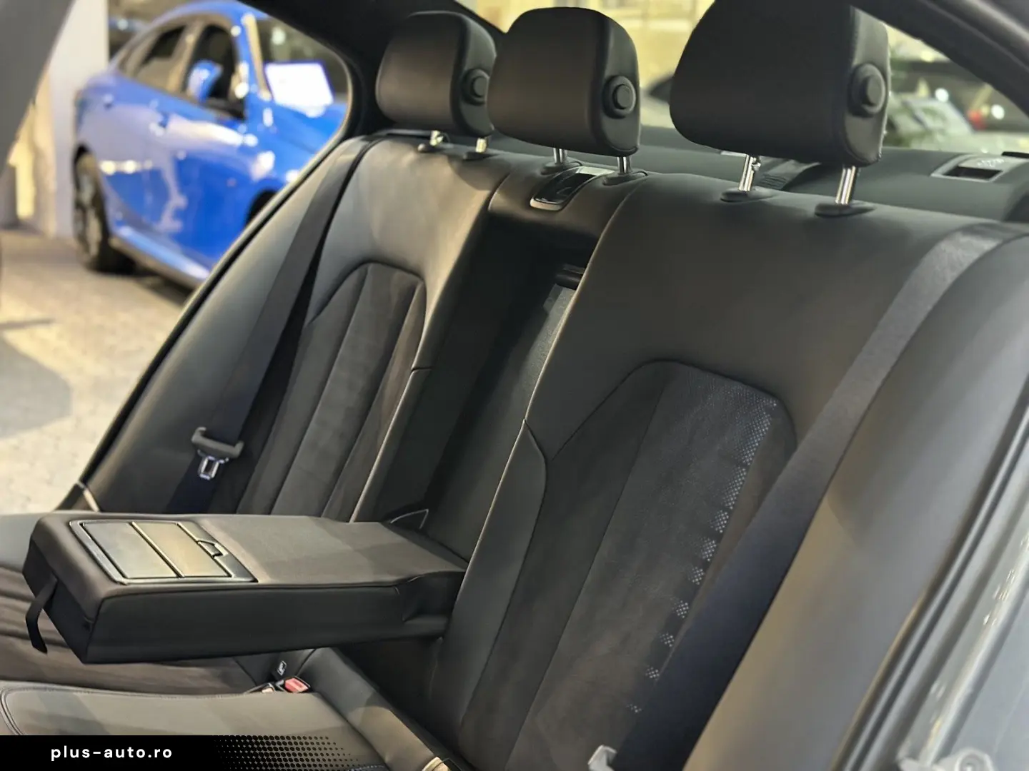 BMW 320 d xDrive M SPORT STANDHZ HEAD_UP ACC HiFi