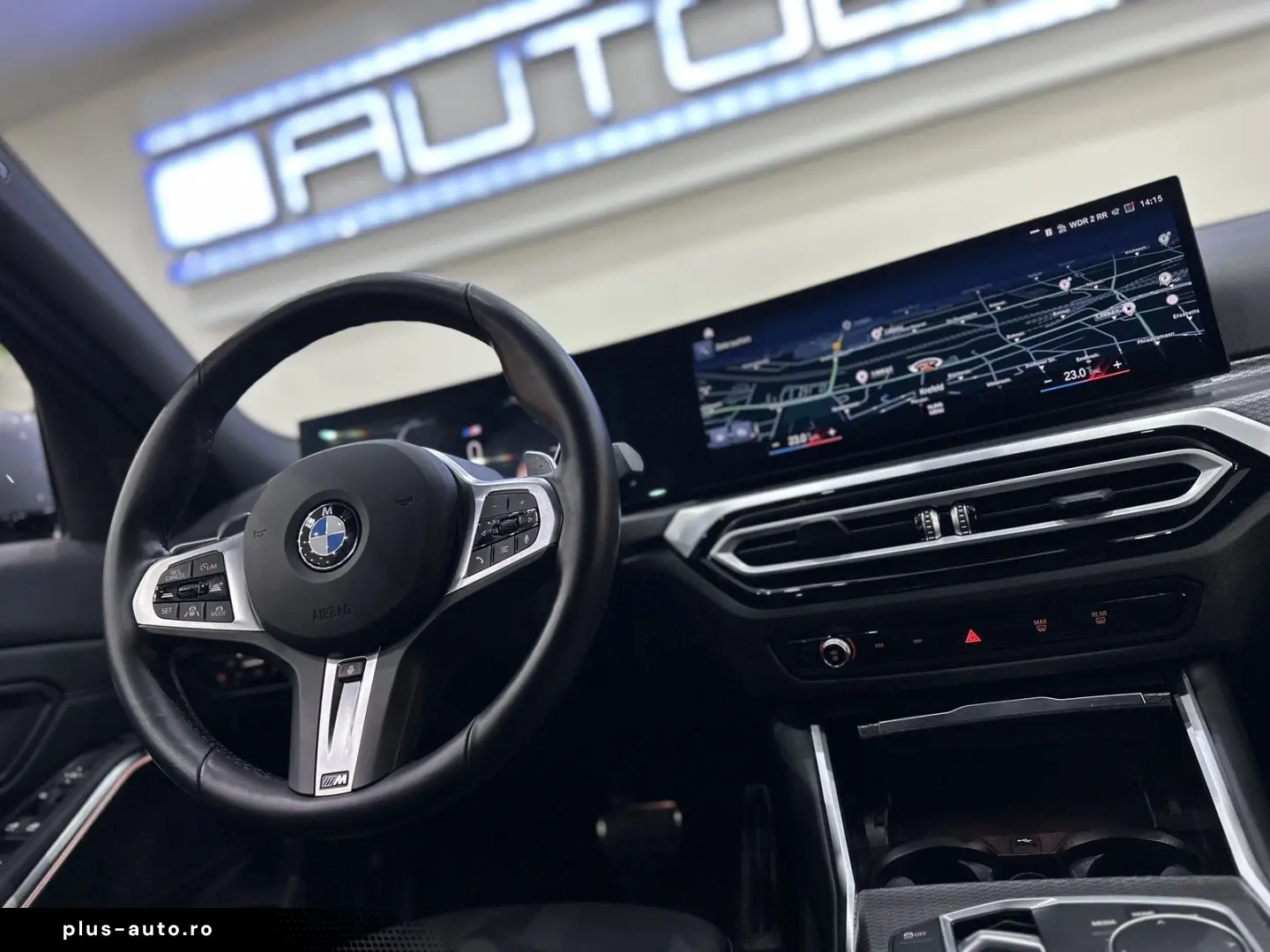 BMW 320 d xDrive M SPORT STANDHZ HEAD_UP ACC HiFi
