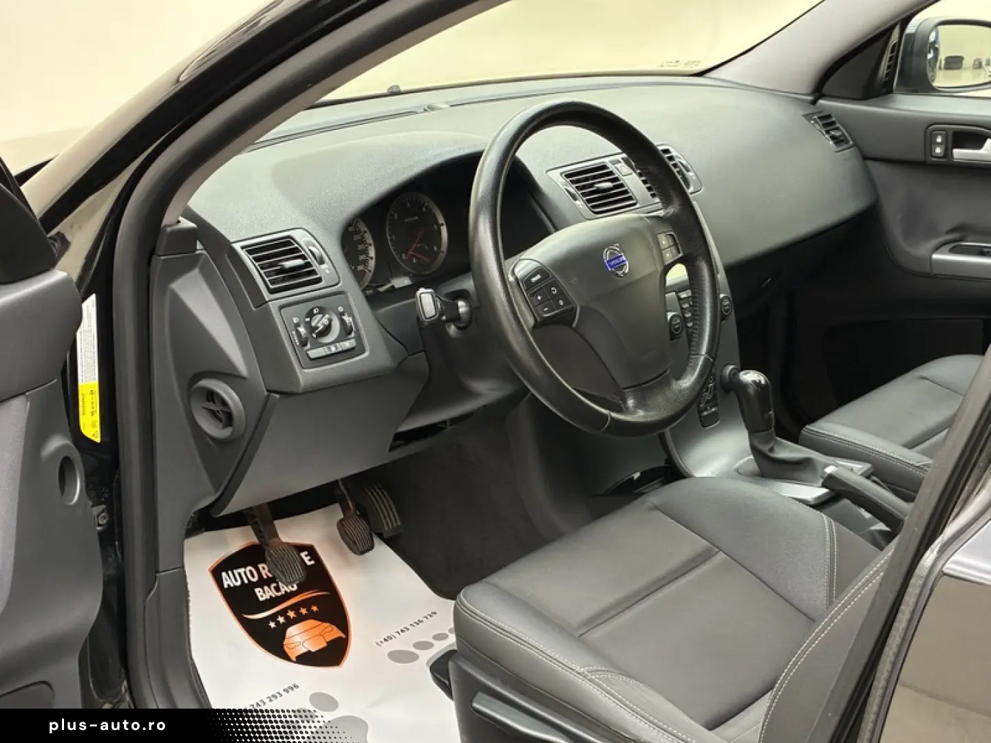 Volvo   S40   1.6   109CP   An 2006   Euro 4   Manuală