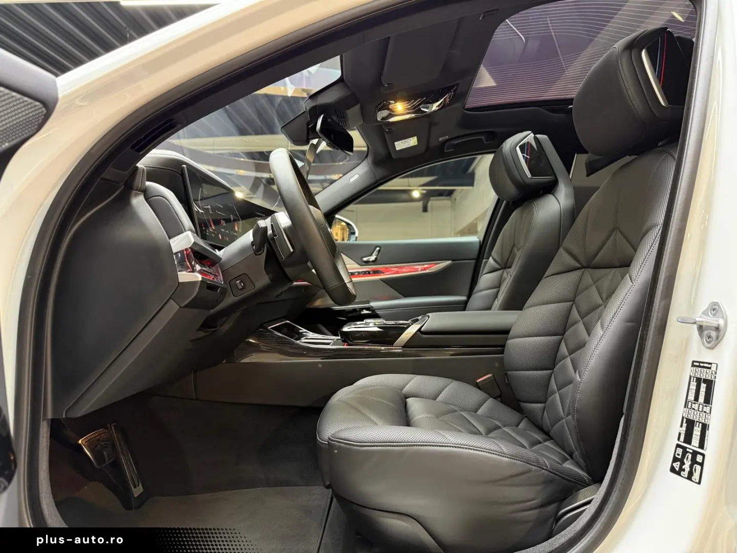 BMW Seria 7 în leasing operațional MOOV