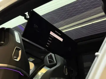 BMW 740 d xD M Sport Pano-Sky Experience-TV StHzg