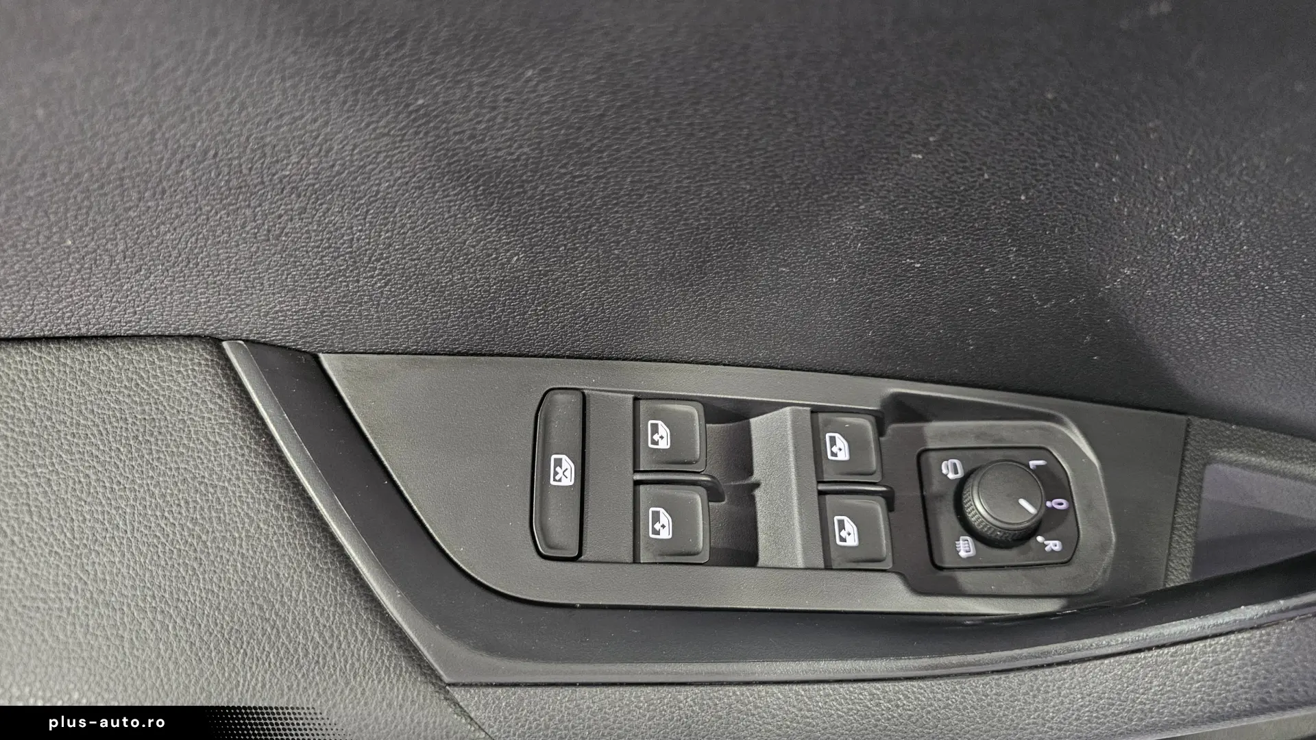 Škoda Karoq STYLE 1.5 TSI DSG