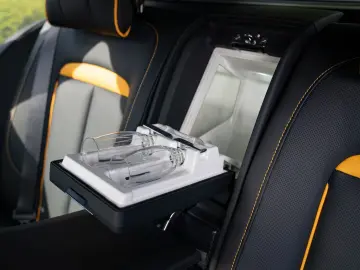 Rolls-Royce Cullinan Black Badge SERIES II   MY27
