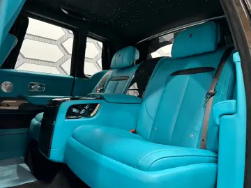 Rolls-Royce Cullinan Black Badge Prod 2026
