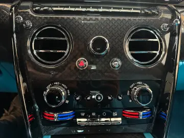 Rolls-Royce Cullinan Black Badge Prod 2026