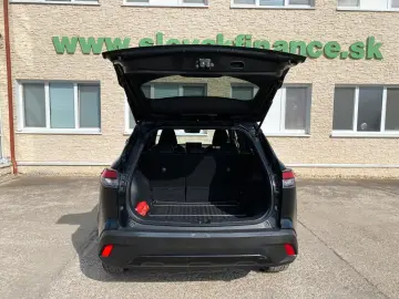 TOYOTA Corolla Cross 2.0-l-VVT-i Hybrid 688