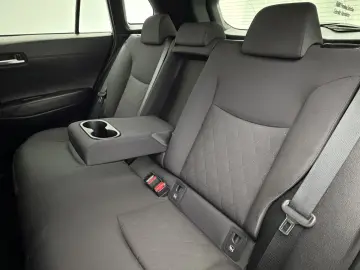 TOYOTA Corolla Cross 2.0 High Power Hybrid Active   Fab