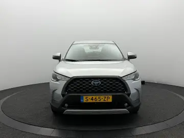 TOYOTA Corolla Cross 2.0 High Power Hybrid Active   Fab