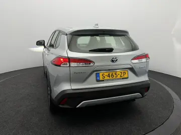 TOYOTA Corolla Cross 2.0 High Power Hybrid Active   Fab