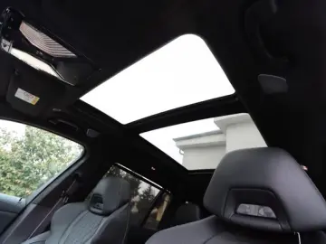 BMW X7 M60i MPro  6 seat  Comf  Excl.