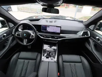 BMW X7 M60i MPro  6 seat  Comf  Excl.